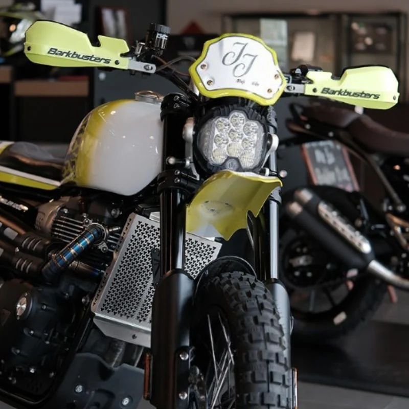Phare LED Baja 7″ OFFROAD pour Triumph Scrambler 1200 - Image 4