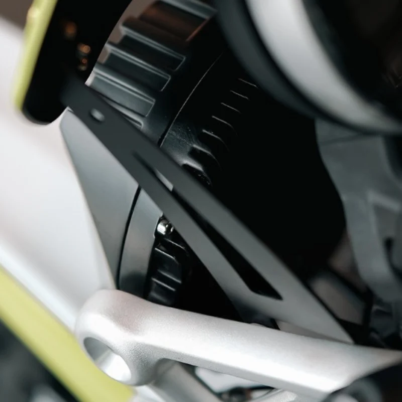Phare LED Baja 7″ OFFROAD pour Triumph Scrambler 1200 - Image 8