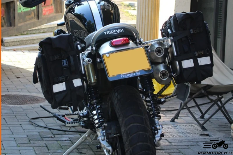 Sacoche plus support Triumph Scrambler 1200 - Image 5