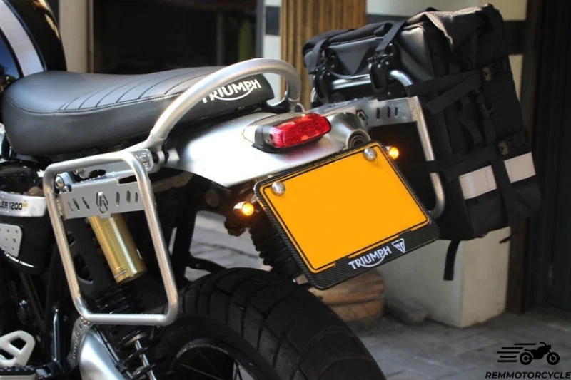 Sacoche plus support Triumph Scrambler 1200 - Image 4