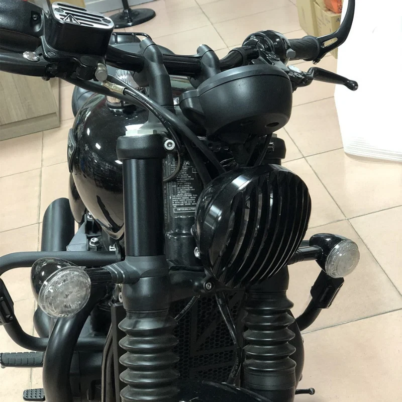 Caches de fourche noirs Triumph Bobber - Image 3